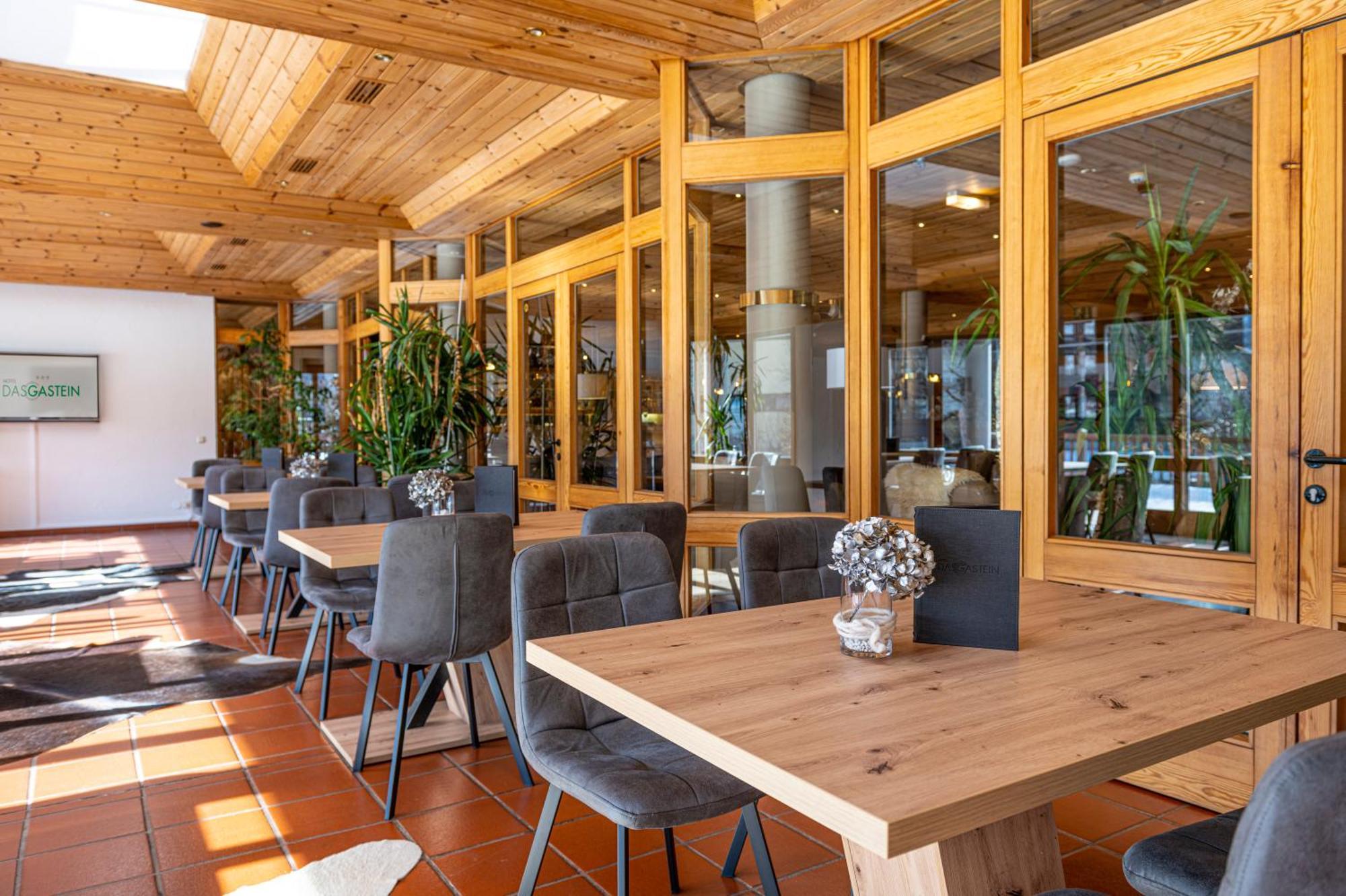Hotel Das Gastein - Ganzjaehrig Inklusive Alpentherme Gastein & Sommersaison Inklusive Gasteiner Bergbahnen Bad Hofgastein Esterno foto